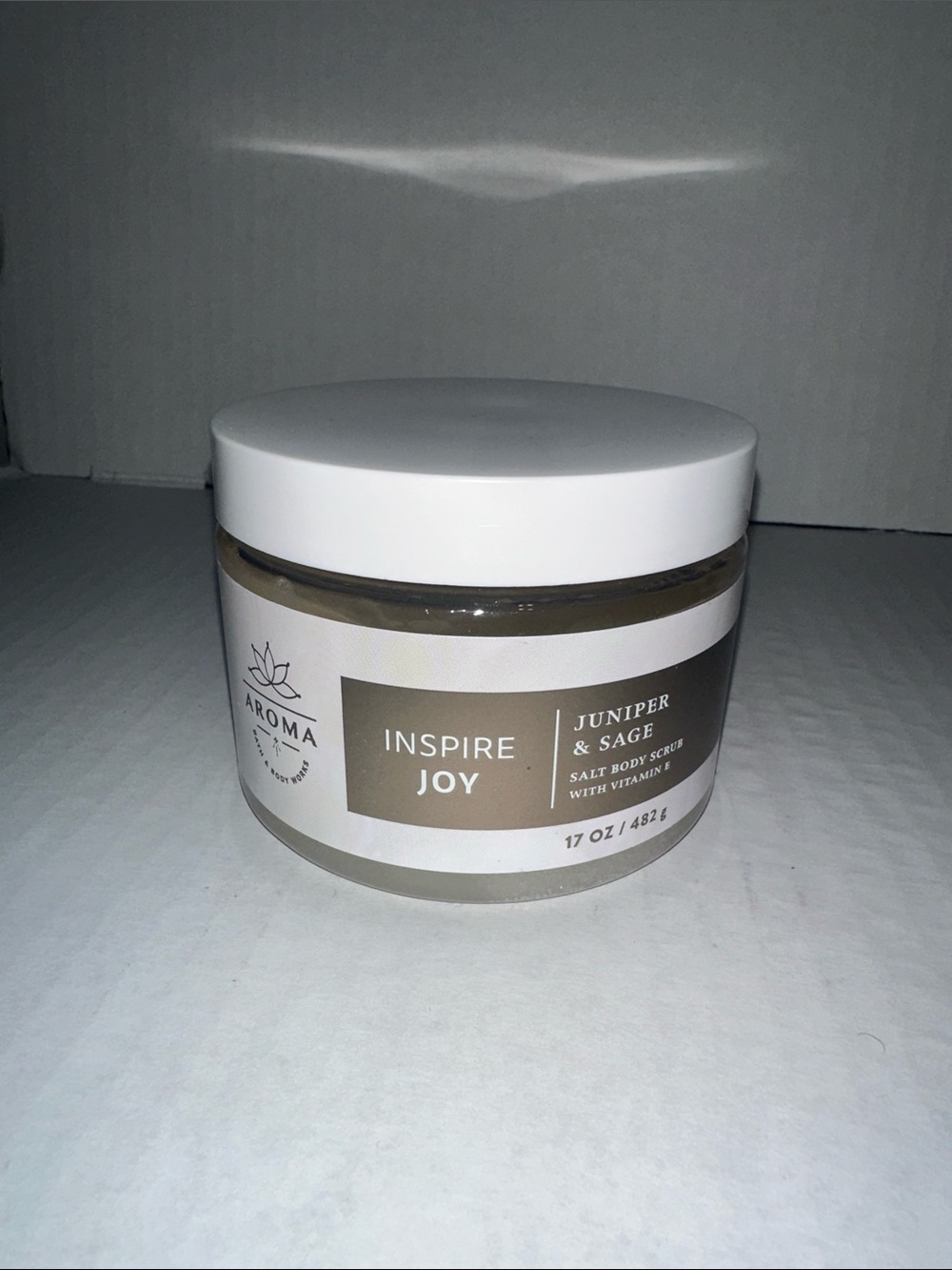 Aromatherapy Inspire Juniper & Sage Salt Body Scrub